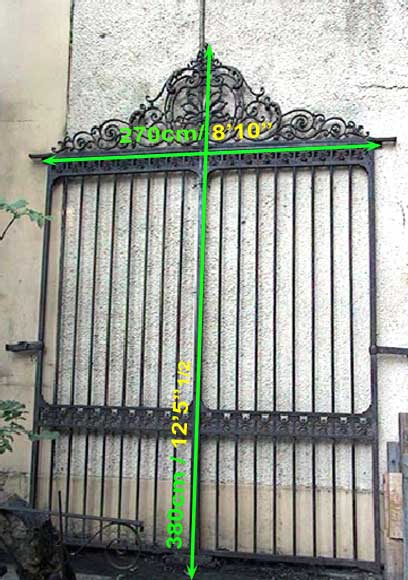 Door gates in cast iron and wrought iron.-14