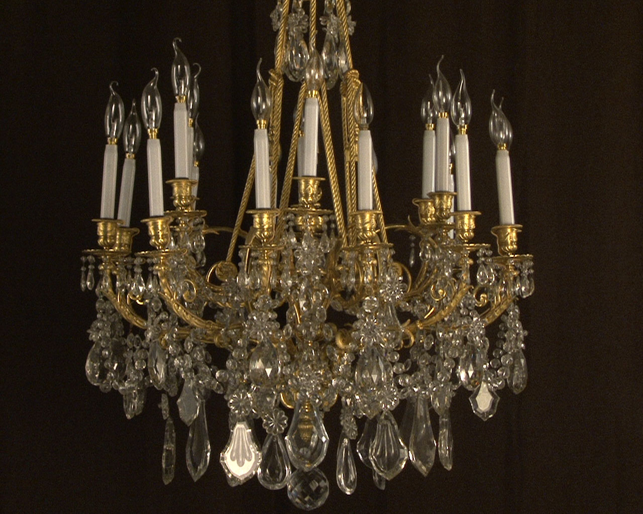 Large bronze and cristal chandelier with tassels-2