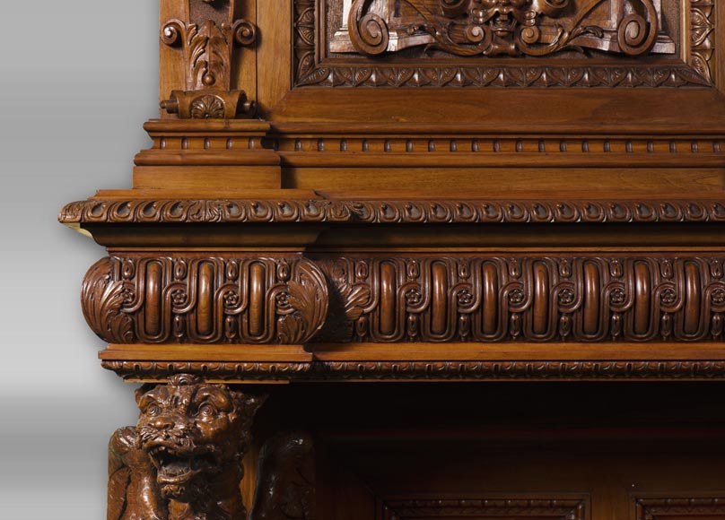 A sumptuous sculpted credenza coming from an exceptional furniture set realized by Moses Michelangelo Guggenheim for the Palazzo Papadopoli in Venice, Italy-13