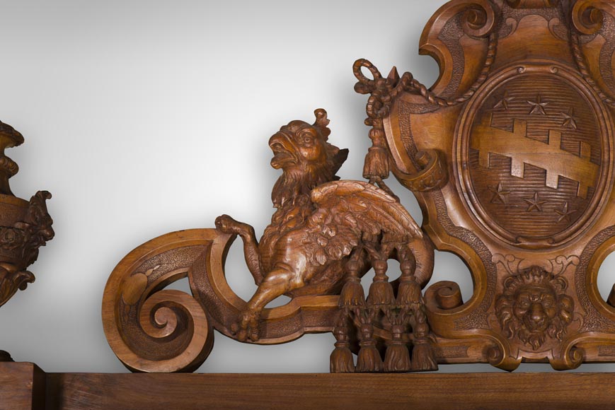 A monumental Display Cabinet coming from an exceptional furniture set realized by Moses Michelangelo Guggenheim for the Palazzo Papadopoli in Venice, Italy-4