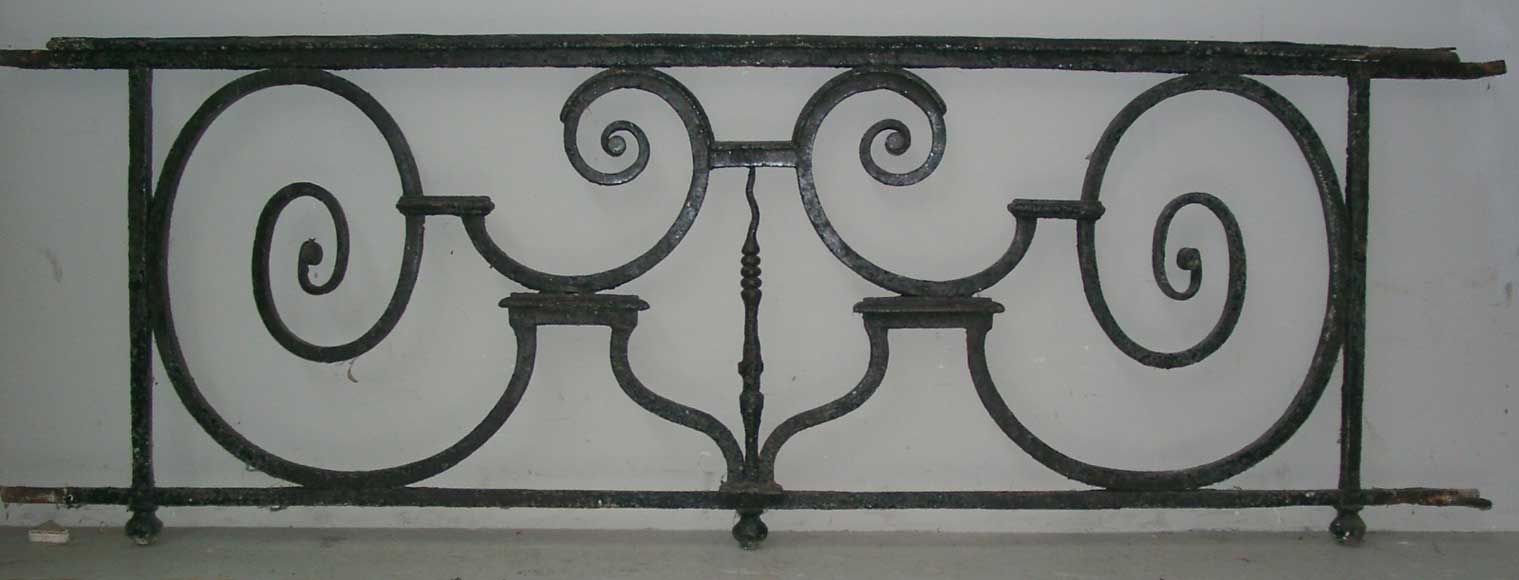 18th_century_window_grill_.jpg
