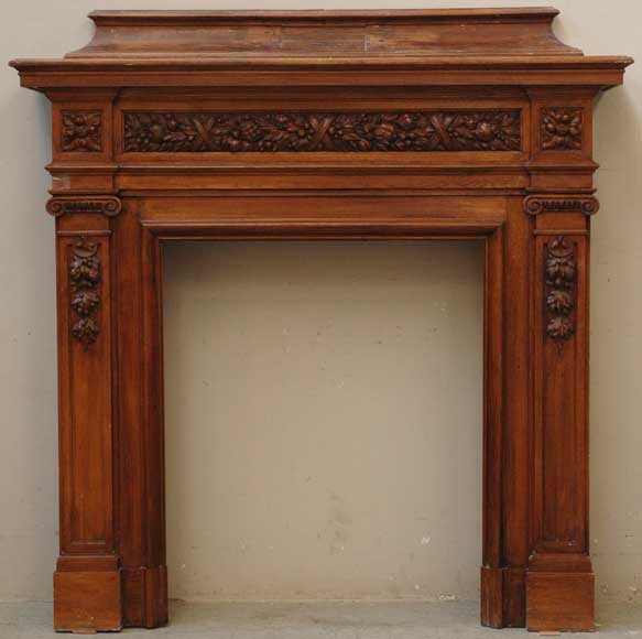 Carved_oak_fireplace_mantel.jpg