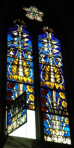 Stained glass windows with floral designs -1