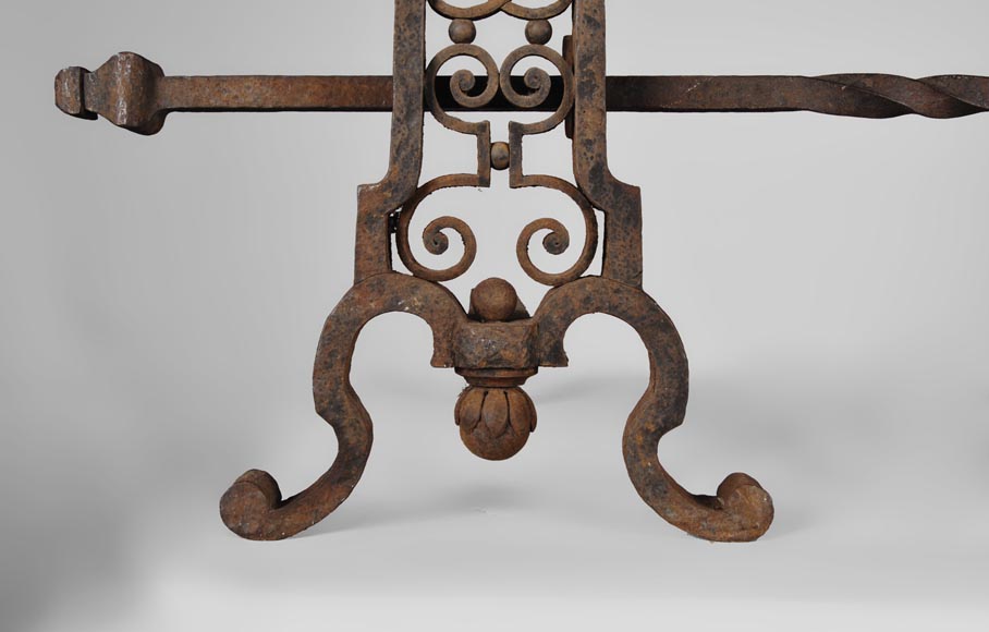 Important pair of wrought iron andirons, 19th century-7