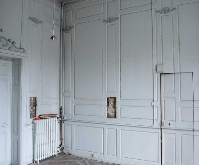 Paneled room and rare parquet flooring from the 18th century-5