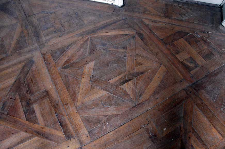 Paneled room and rare parquet flooring from the 18th century-30