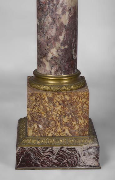 Very beautiful antique pair of columns in Breccia Violet marble, Yellow Brocatelle and Red Levanto with gilt bronze ornaments-8