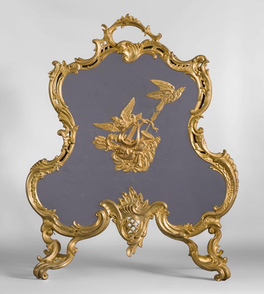 Antique Louis XV style firescreen in gilt bronze with birds and music instruments decoration-0