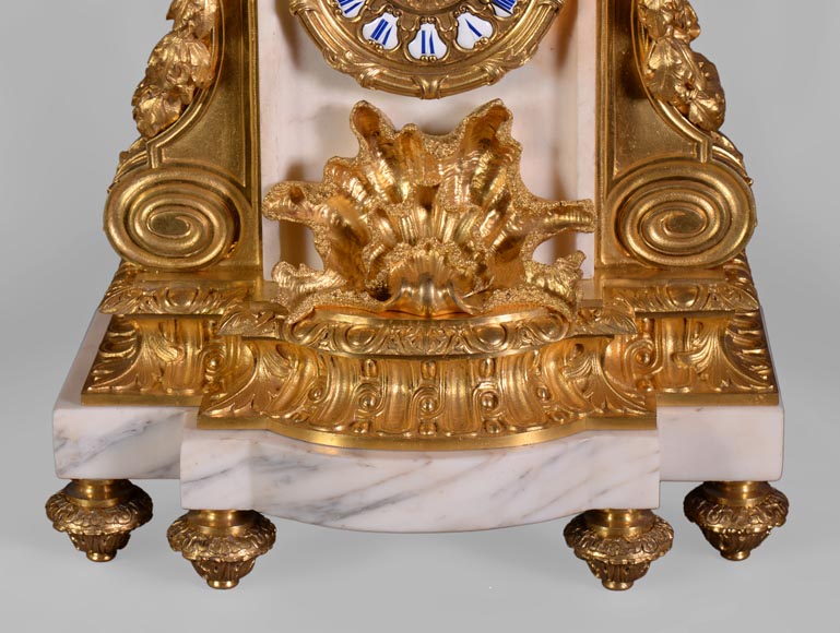 Maison DENIERE - Napoléon III style fireplace insert, in marble and gilded bronze, with children-7