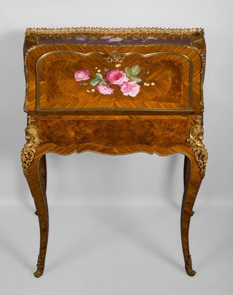 Alphonse GIROUX et cie and Julien-Nicolas RIVART (1802-1867) - Gorgeous writing desk with espagnolettes and decoration of roses in porcelain inlays-1