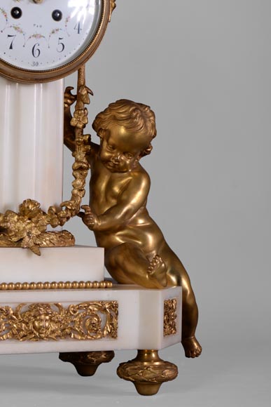 Louis XVI style little clock with putti by Perrineau-3