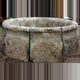 18th century stone basin  - Reference 1080&nbsp;Width&nbsp;7' 10'' ½&nbsp;Height&nbsp;2' 11'' ⅜