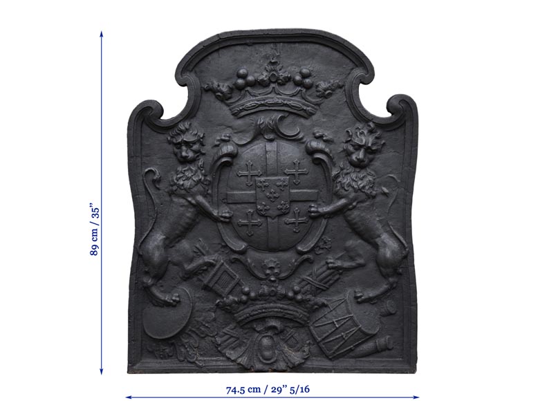 Beautiful antique cast iron fireback with the Cléron family coat of arms, 18th century-9