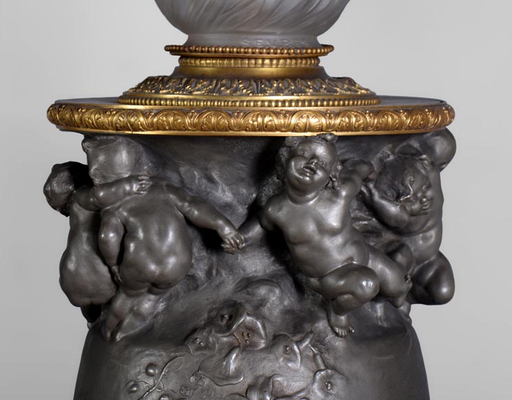 Paul ROUSSEL (1867-1928) - Pair of pewter lamps, cast by Eugène Soleau and globe signed Sèvres-2