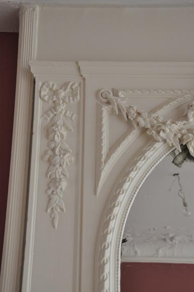 Antique Louis XVI style white overmantel pierglass with garlands of flowers and knot -5