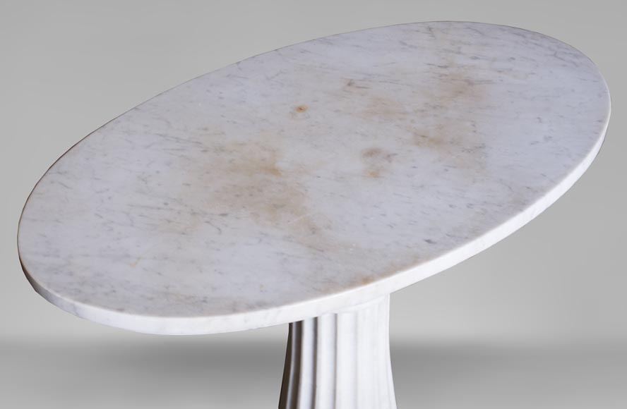 Neoclassical style pedestal table made out of Carrara marble-3
