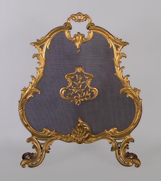 Beautiful antique Louis XV style firescreen in gilt bronze with olive branches-0