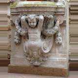 Pair of garden consoles in carved stone - Reference 1127&nbsp;Width&nbsp;3' '' ⅝&nbsp;Height&nbsp;3' 9'' ⅝
