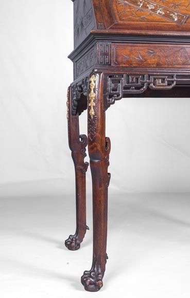 Gabriel VIARDOT, Desk with a Buddhist monk, signed and dated 1886-4