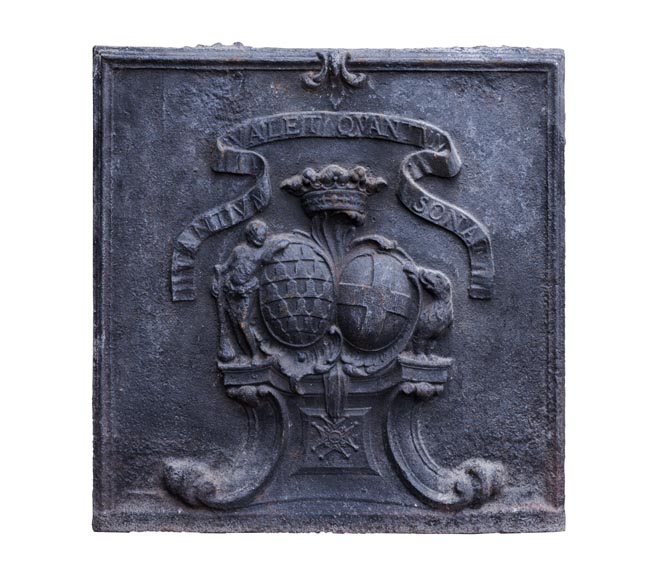 Beautiful cast iron fireback with the wedding coat of arms of the marquis de Vichy and Claude-Josèphe-Marie de Saint-Georges-0