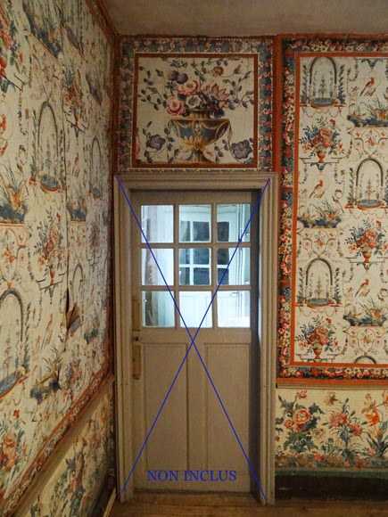 A beautiful set of polychrome wallpaper from a room-10