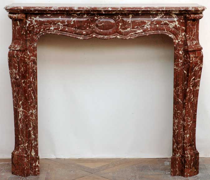 Cheminee_de_style_Louis_XV.jpg