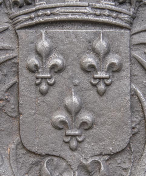 Cast iron fireback with the French coat of arms-2
