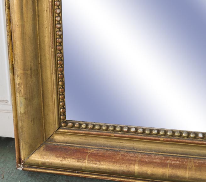 Louis-Philippe style trumeau made out of gilded stucco and wood with pearl decoration -4