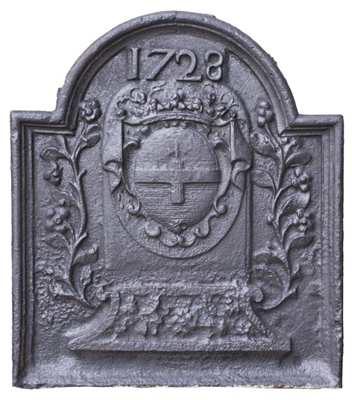 Fireback with La Porte-Mazarin family's coat of arms dated 1728-0