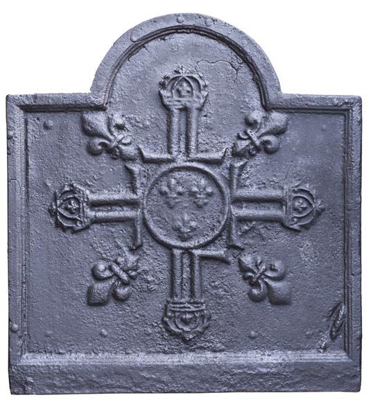 Cast iron fireback from the 17th century with French royal coat of arms-0