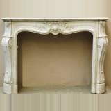 Carrara marble Louis XV style mantel with shell decoration and scrolled jambs. - Reference 1188 Width 5' '' ⅝ Height 3' 7'' ¼ Carrara marble Louis XV style mantel with shell decoration and scrolled jambs. - Reference 1188 Width 5' '' ⅝ Height 3' 7'' ¼