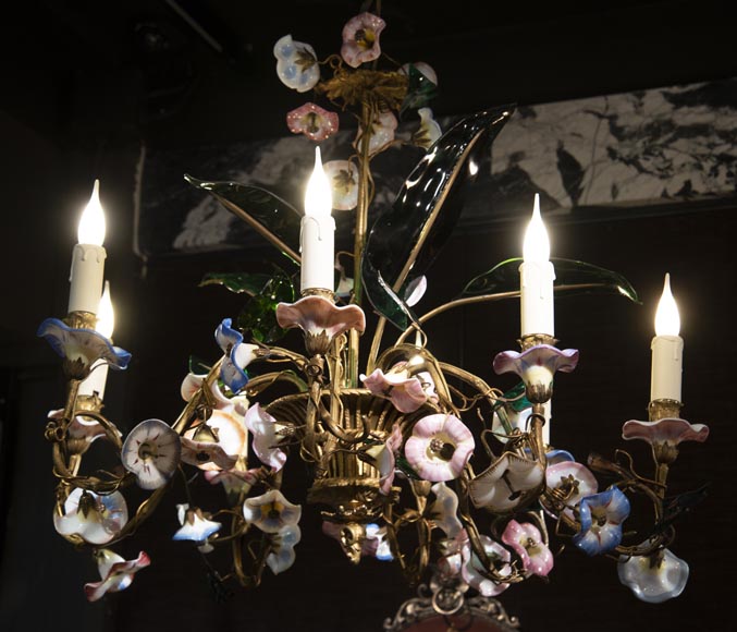 Antique chandelier in the shape of a flowered basket with eight lights-1