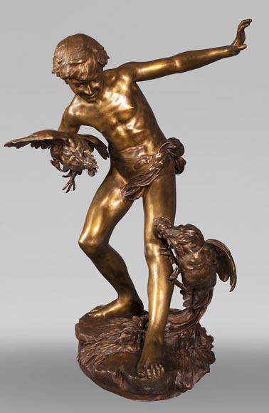 aul Romain CHEVRÉ (1866-1914) - Le combat de coqs, bronze with golden patina-1
