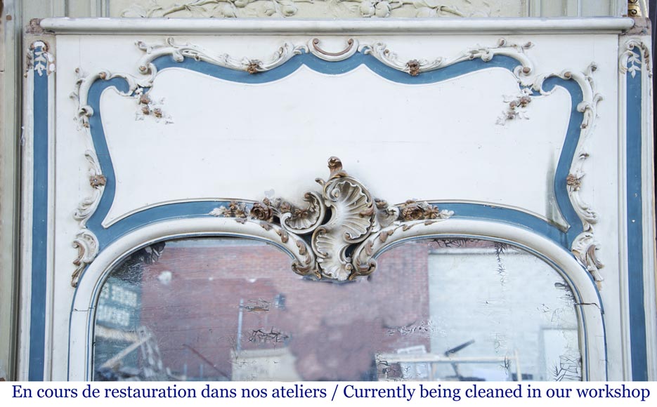Antique Louis XV style trumeau with a pediment decorated with a beautiful shell-1