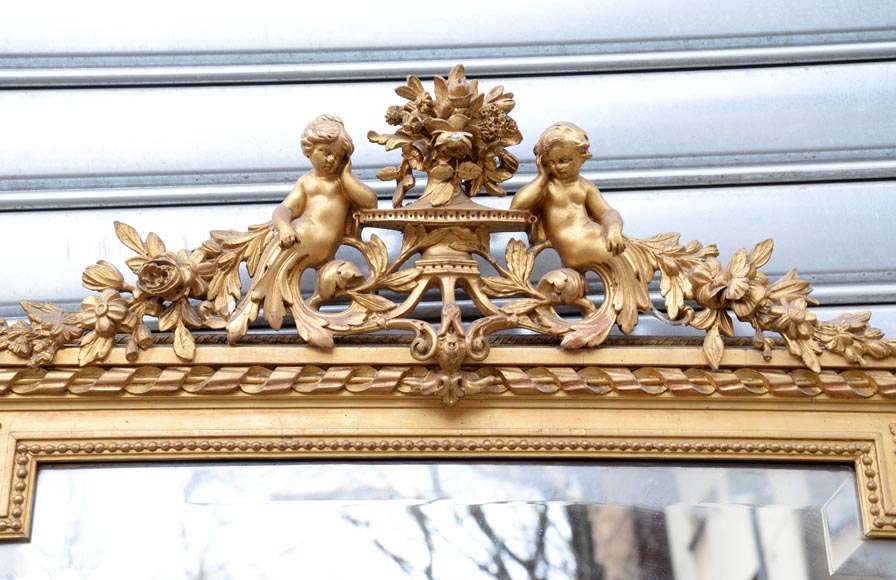 Beautiful antique Napoleon III style trumeau with putti and flowers decor in gilded stucco-1