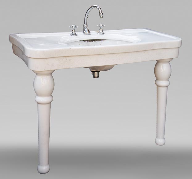 Two-footed earthenware washbasin-1