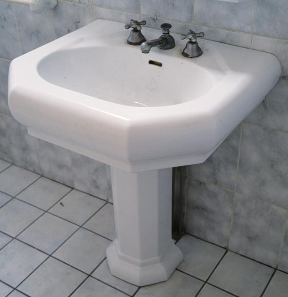 Earthenware washbasin on column -7