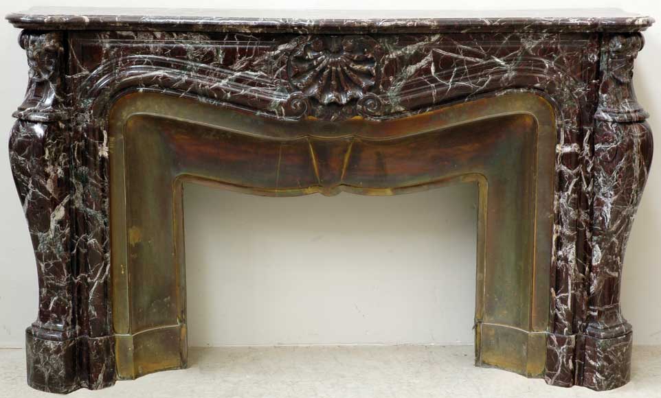 Levanto_marble_Louis_XV_surround.jpg