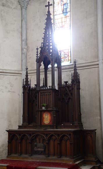 Large church altar and in Neo-Gothic style, made of oak-5