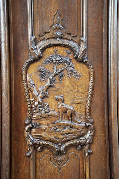 Set of carved oak panelling from the end of the 19th century-12