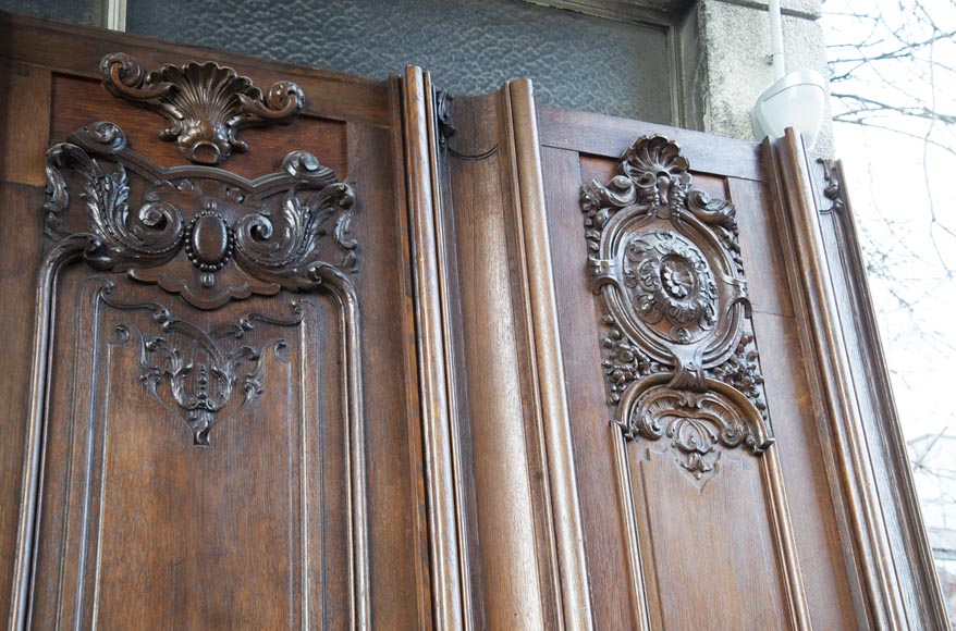 Set of carved oak panelling from the end of the 19th century-13