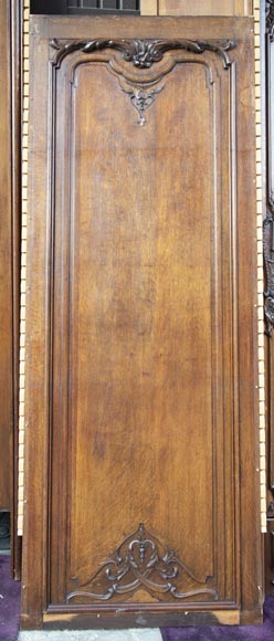 Set of carved oak panelling from the end of the 19th century-15