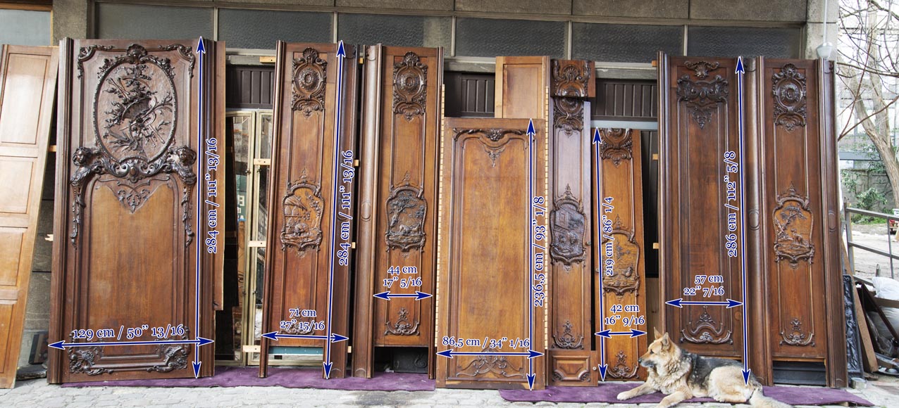 Set of carved oak panelling from the end of the 19th century-20