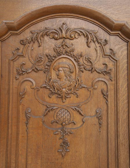 Important carved oak panelling from the 19th century-12