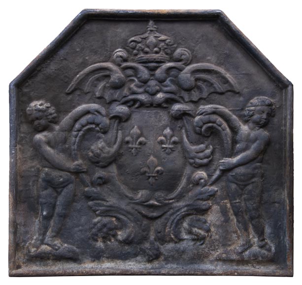20th century fireback with French coat of arms and putti-0