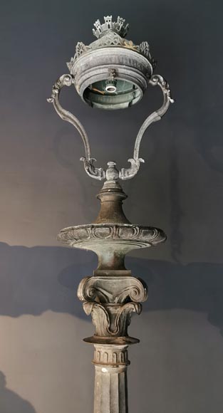 Important pair of bronze candelabra, 1868-2