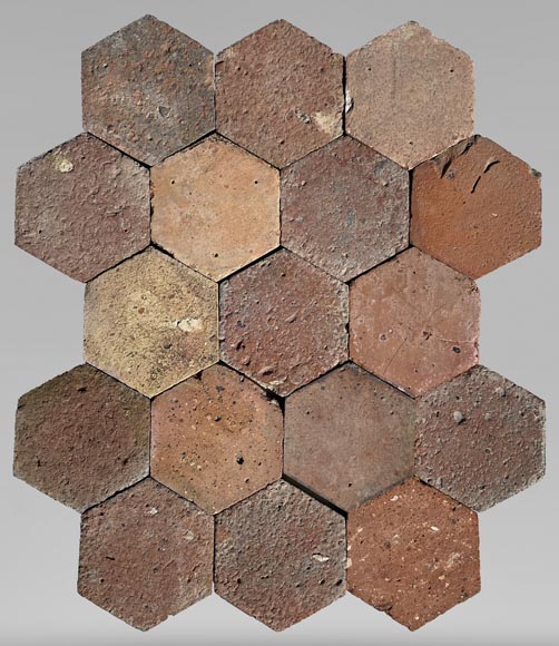 Batch of 9,5 m² of antique hexagonal terracotta tiles, 19th century-0