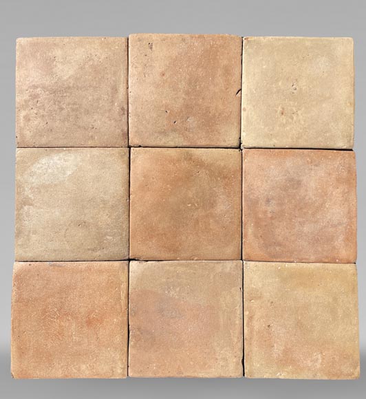 Set of 13,5 m² of terracotta floor tiles in square shape-0