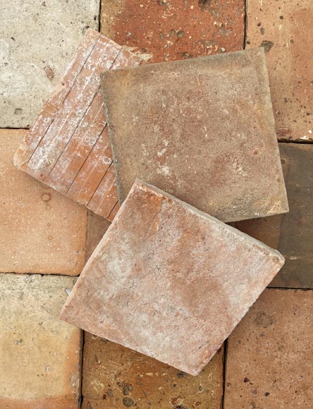 Batch of around 34m² of terracotta floor tiles in square shape-2