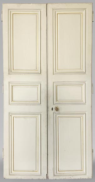 Serie of three double doors in painted wood-15